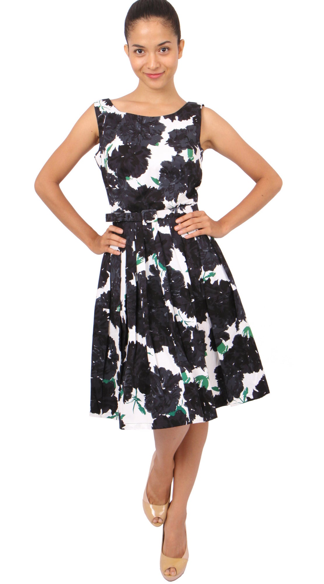 Sleeveless | Cyprys Bloom | White Black | Front-1 | Dress By Samantha Sung