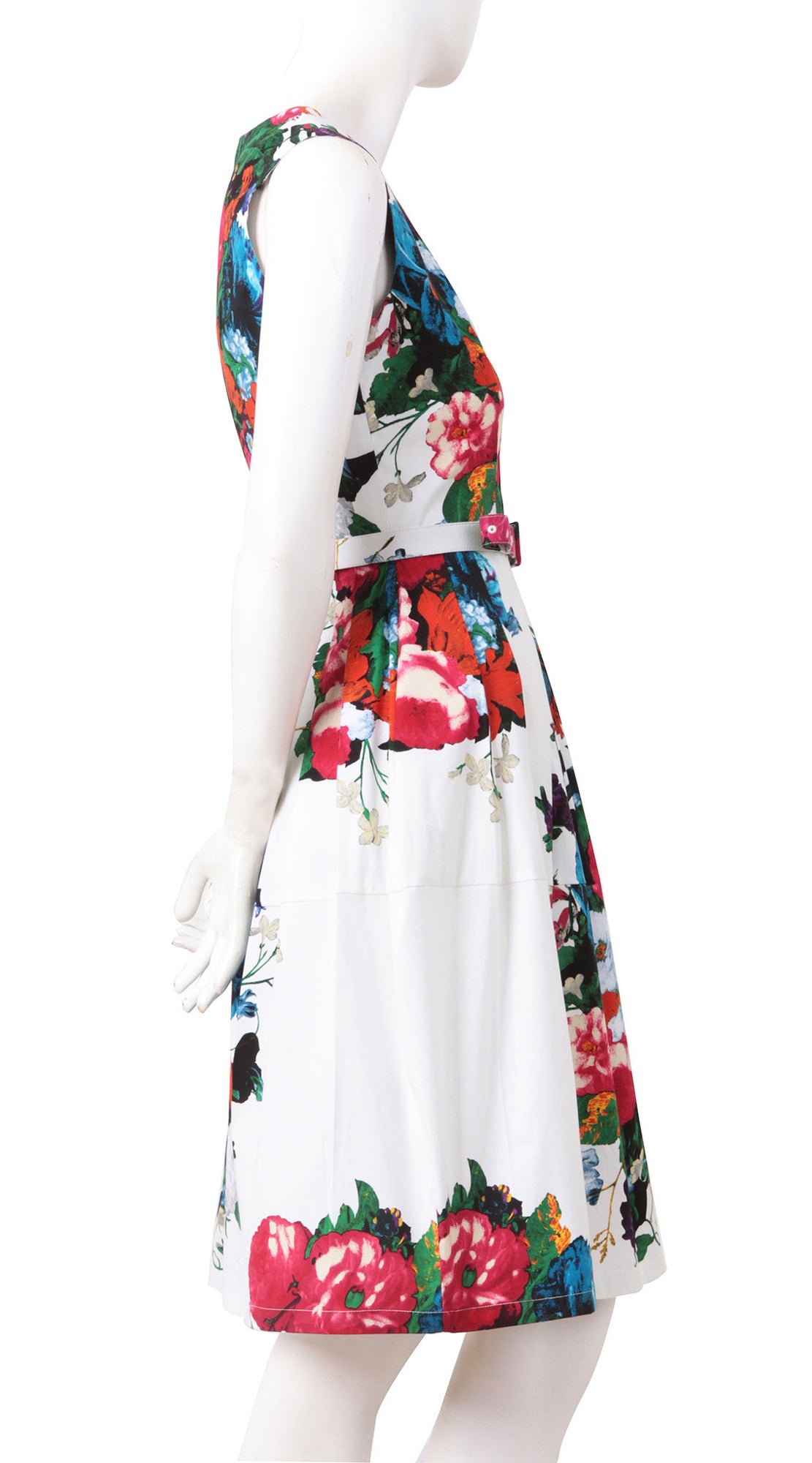 Sleeveless | Dutch Master | White Rose | Right | Dress By Samantha Sung
