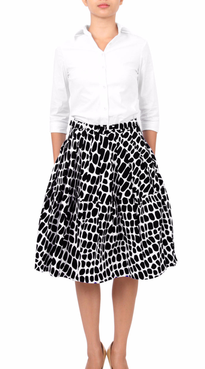 Regular | Love Pyhon | White Black | Front | Skirt By Samantha Sung