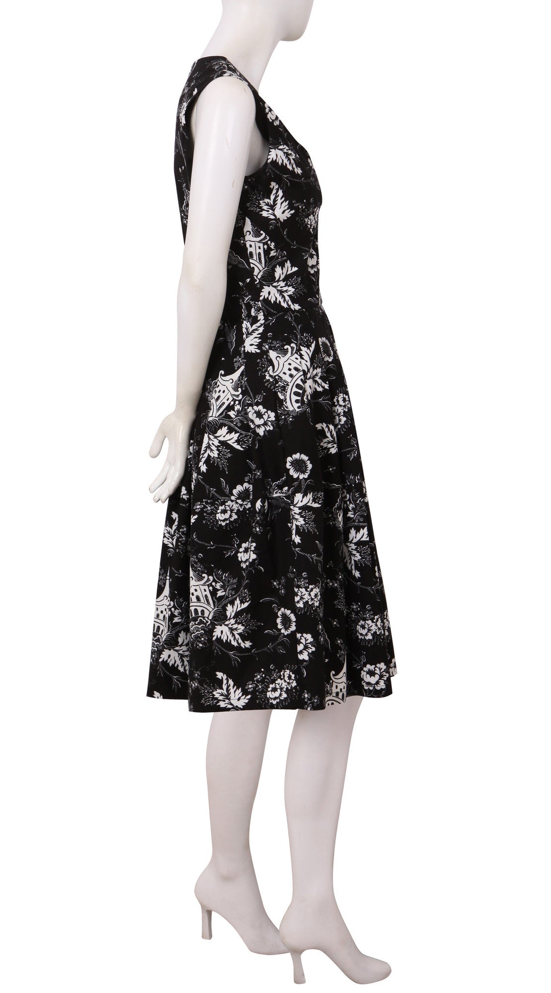 Sleeveless | Sunshine Indigo | Black White | Right | Dress By Samantha Sung