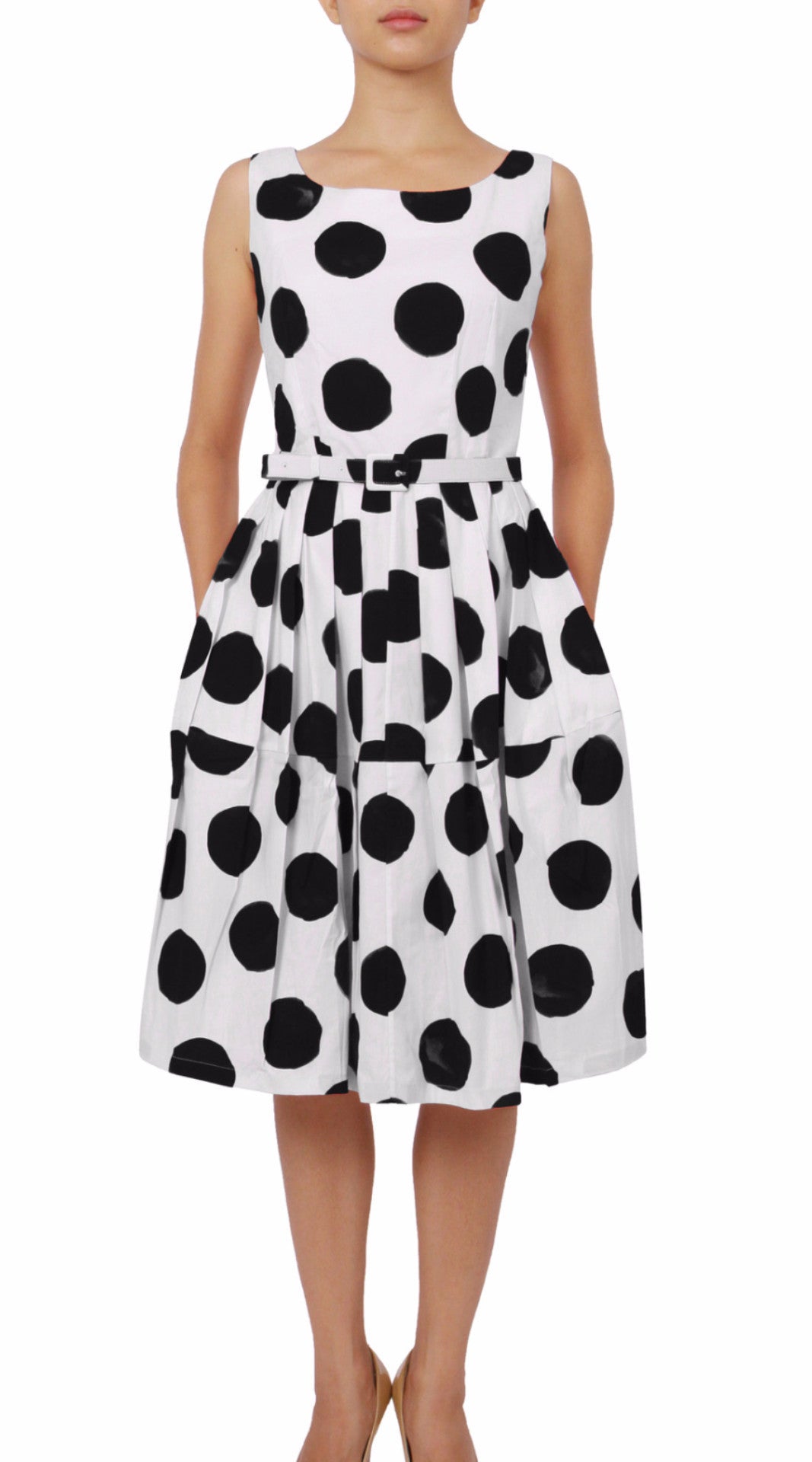 Sleeveless | Tuscani Dots | White Black | Front | Dress By Samantha Sung