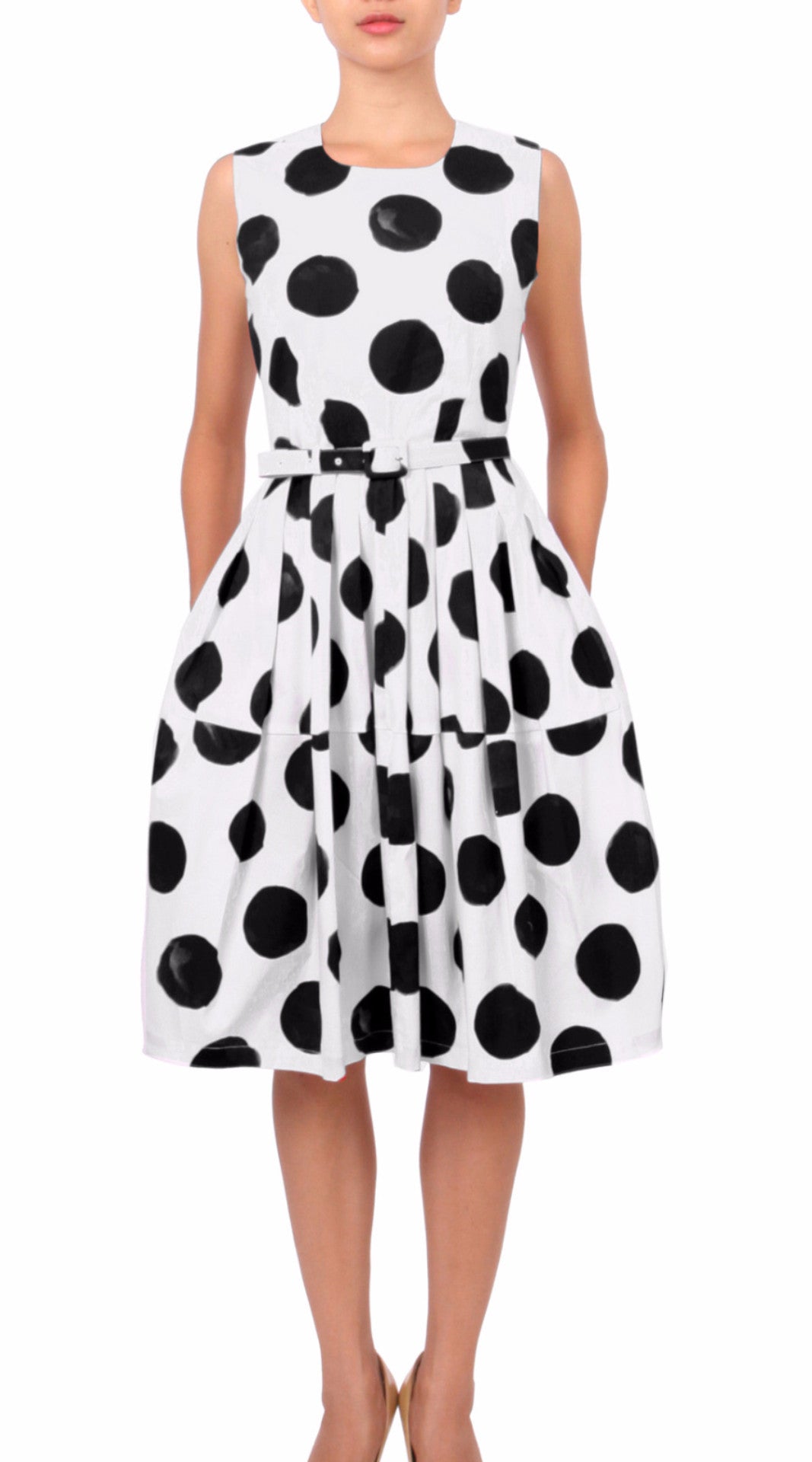 Sleeveless | Tuscani Dots | White Black | Front | Dress By Samantha Sung