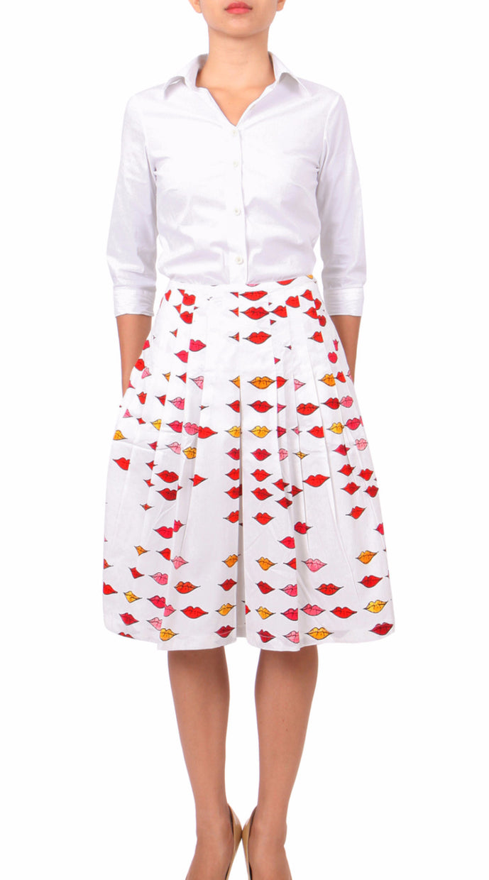 Regular | Warhole Lips | White Indian Red | Front | Dress By Samantha Sung
