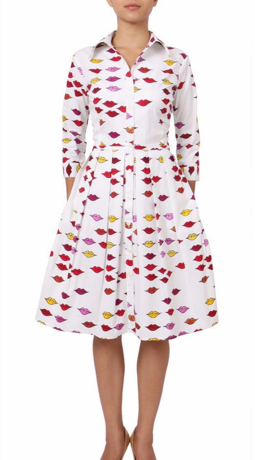 3/4 Sleeve | Warhole Lips | White Indian Red | Front-1 | Shirt Dress By Samantha Sung