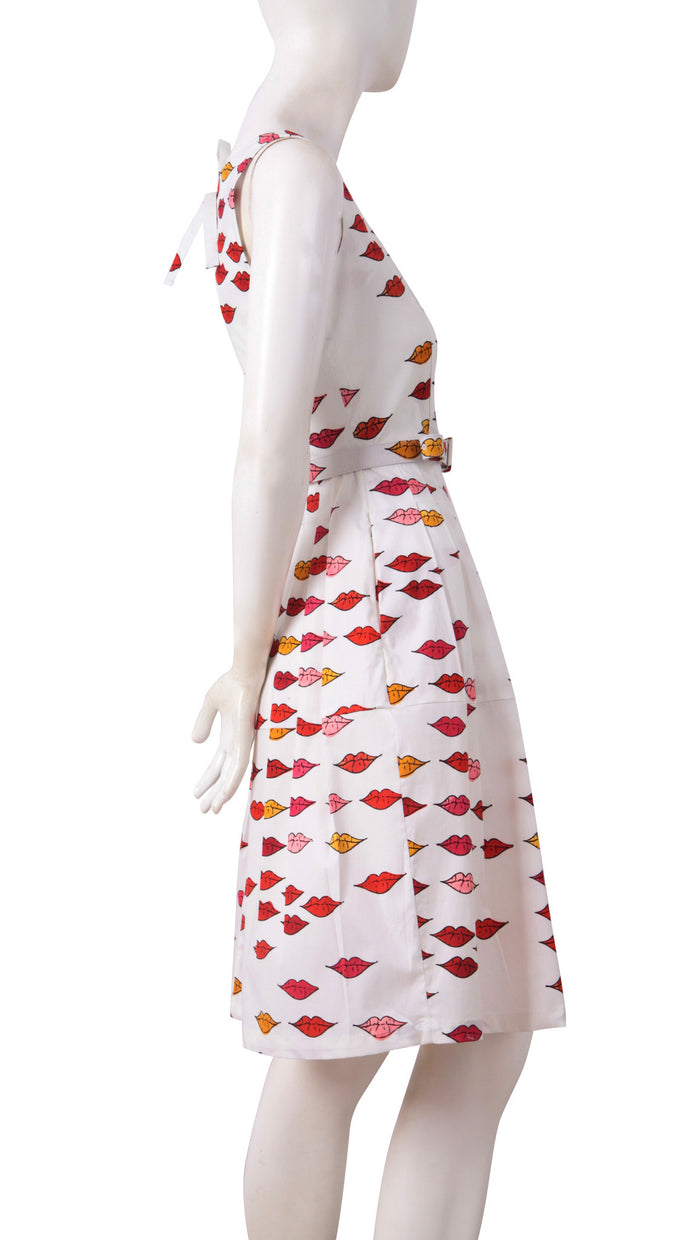 Sleeveless | Warhole Lips | White Indian Red | Right | Dress By Samantha Sung